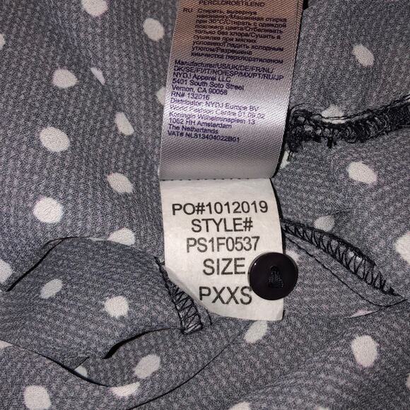 NYDJ Dark Academia Preppy Gray Polka Dot 3/4 Sleeve High Low Button Top - Picture 8 of 8